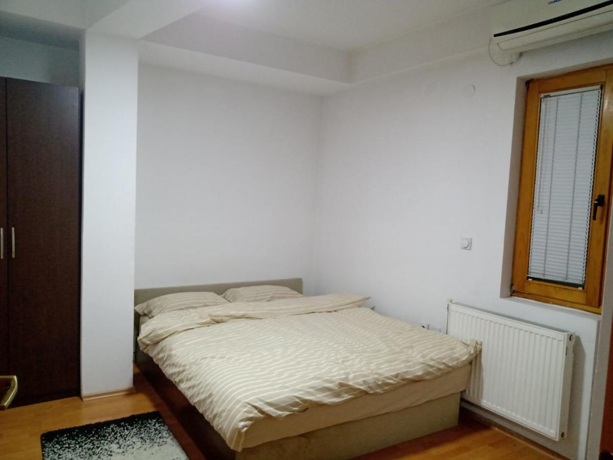 Nika Apartment Skopje Zewnętrze zdjęcie