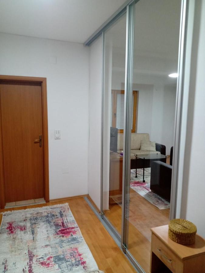 Nika Apartment Skopje Zewnętrze zdjęcie